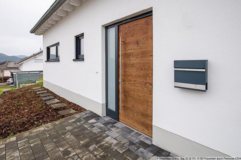 Adenau Neubau-Bungalow aus 2021 oberhalb von Adenau Haus kaufen