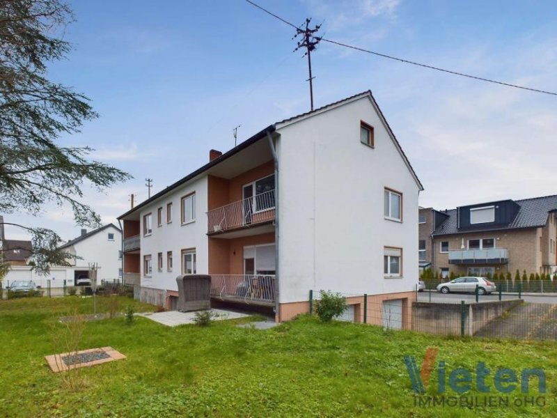 St. Augustin Gut gepflegtes, ausbaufähiges Mehrfamilienhaus - 6 Einheiten - in guter Lage sucht Kapitalanleger. Haus kaufen