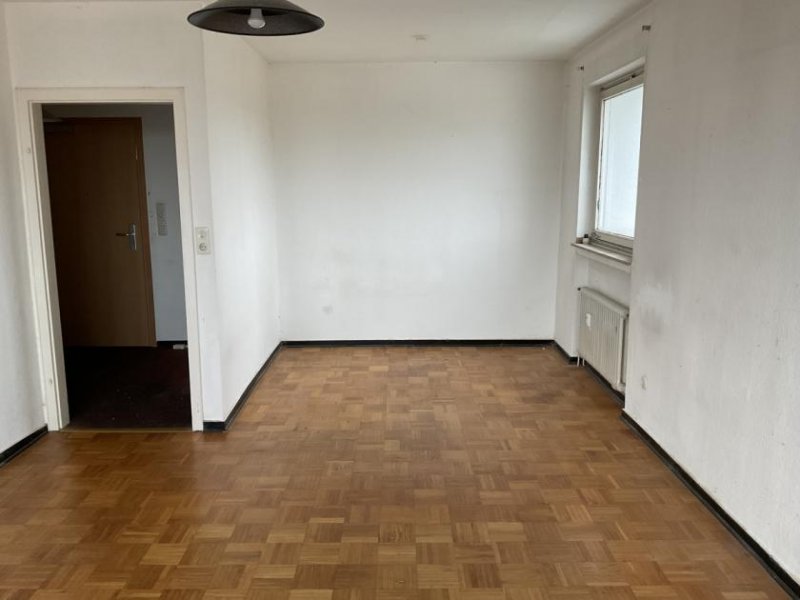 St. Augustin SANKT AUGUSTIN, 1 Zimmer-Appartement, ca. 40 m² Wfl. Küche, Diele, Bad, Balkon, bezugsfrei ! Wohnung kaufen