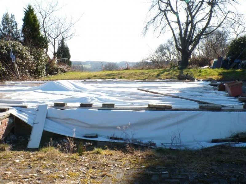 Much Baugrundstück mit traumhaftem Blick - mit fertigem Keller und Terrassenfläche, Garage + Carport Grundstück kaufen