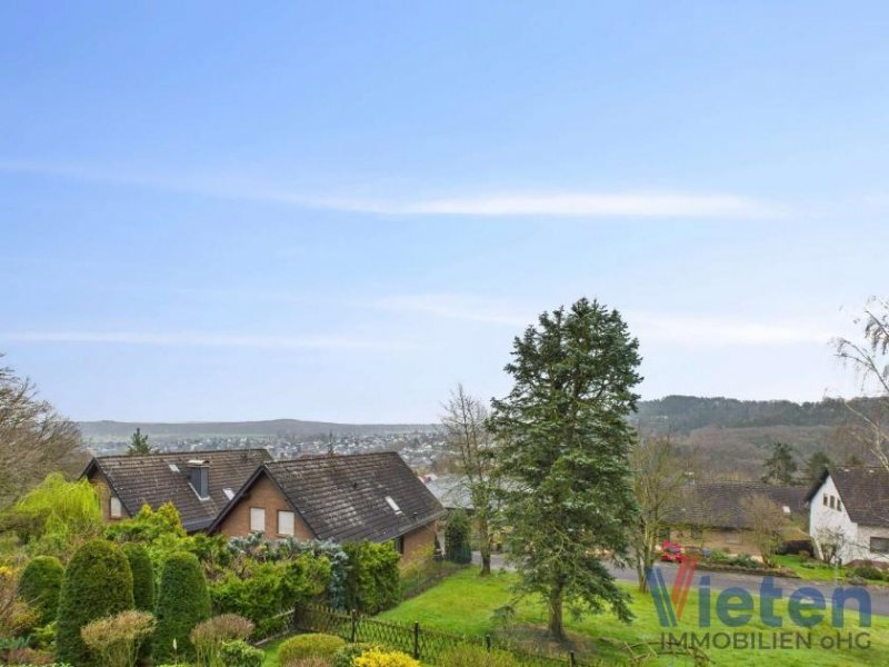 Mechernich Weitblick über Kommern - Dreifamilienhaus für Selbstnutzer oder Kapitalanleger Haus kaufen