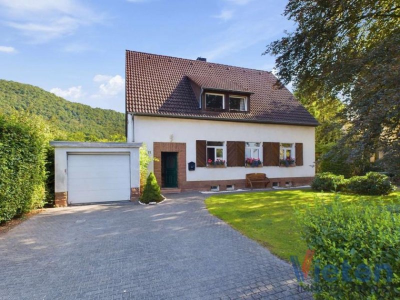 Schleiden Liebevoll gestaltetes Zweifamilienhaus mit großem Garten in Gemünd Kurparknähe! Haus kaufen