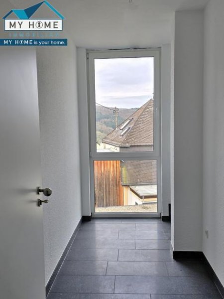 Mertesdorf Energieeffiziente Neubau Maisonette , ca. 110 m² Wohnraum, Großer Panoramabalkon, Provisionsfrei Wohnung kaufen