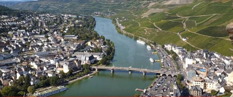 Bernkastel-Kues Neubau mit unverbaubaren Mosel- und Burgblick (rechte Doppelhaushälfte) Haus kaufen