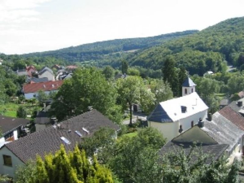 Hüttingen Romantiker, Stadtmüde und Aussteiger finden hier ihr Domizil Haus kaufen