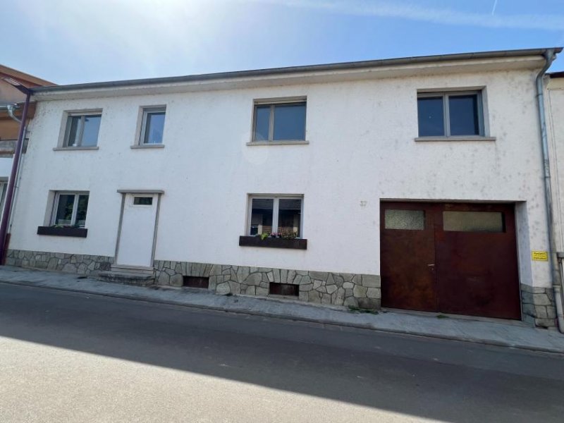 Ockenheim Preisreduzierung! Einfamilienhaus mit Büro, Apartment und Lagerhalle in Ockenheim zu verkaufen! Haus kaufen