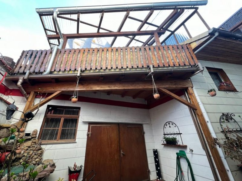 Windesheim Ein- Zweifamilienhaus mit ehemaligem Ladenlokal in Windesheim zu verkaufen. Haus kaufen