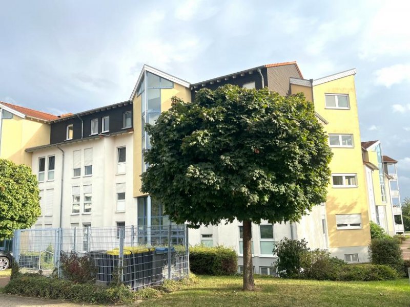 Bad Kreuznach Top-Gelegenheit! Schöne 3 Zimmer Eigentumswohnung mit Tiefgaragenplatz in Winzenheim zu verkaufen. Wohnung kaufen