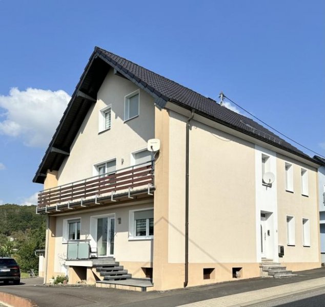 Mackenrodt Zweifamilienhaus, Mehrgenerationshaus, Ferienhaus mit Fernsicht, Garten Haus kaufen