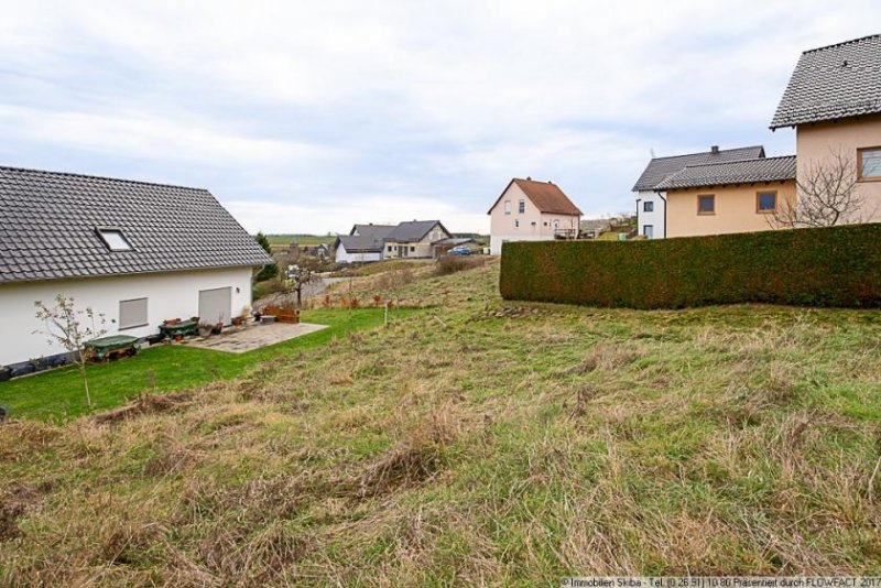 Boos Baugrundstück am Ortsrand von Boos - Leben in der Vordereifel mit Aussicht ins Grüne Grundstück kaufen