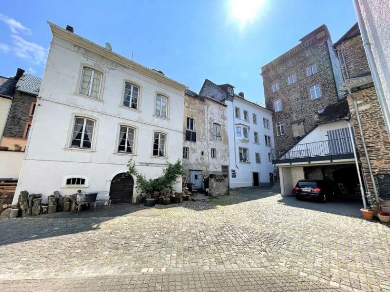 Traben-Trarbach Mehrfamilien-Wohnhaus mit 7 Wohnungen (voll vermietet) in Traben-Trarbach / Mosel Haus kaufen