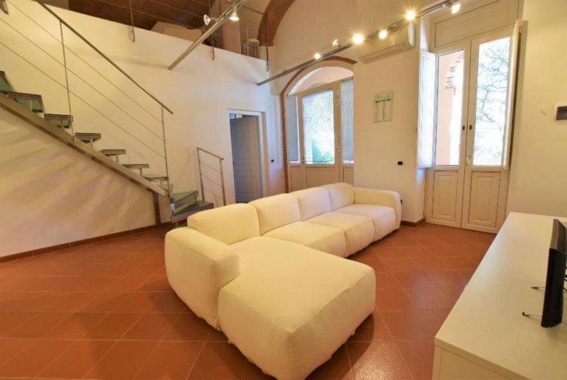 Riol Elba Capo d´Arco - Wohnung in Villa mit 2 Wohnungen und sehr großem Garten Haus kaufen