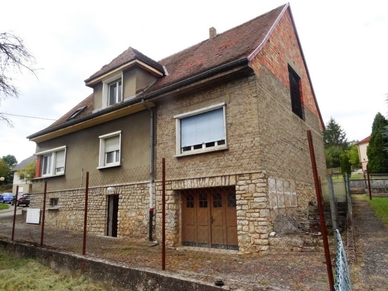 Sarreguemines (bei) Mehrgenerationen-Wohnen in Lothringen/Frankreich Haus mit Potenzial - 5 Min. von Reinheim - 20 Min. von Saarbrücken   