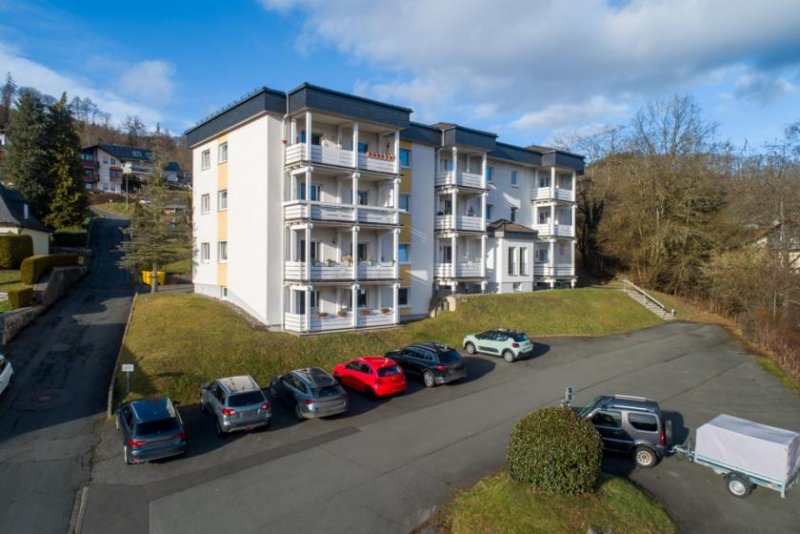 Bad Laasphe ++ KRAG Immobilien ++ Wohlfühl-Wohnung mit sonnigem Balkon für Kleinfamilie ++ Wohnung kaufen