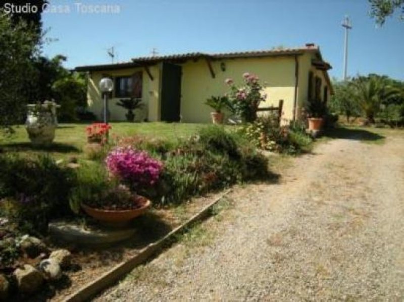 Follonica Kleine Villa mit Meerblick in Follonica Haus kaufen