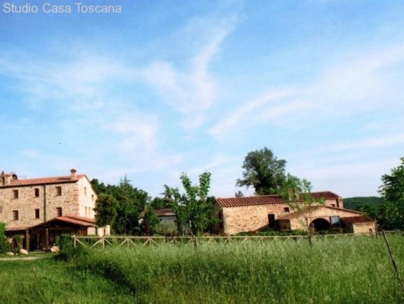 Gabellino Antikes Bauernhaus aus dem Jahr 1536 zum Restaurieren Haus kaufen