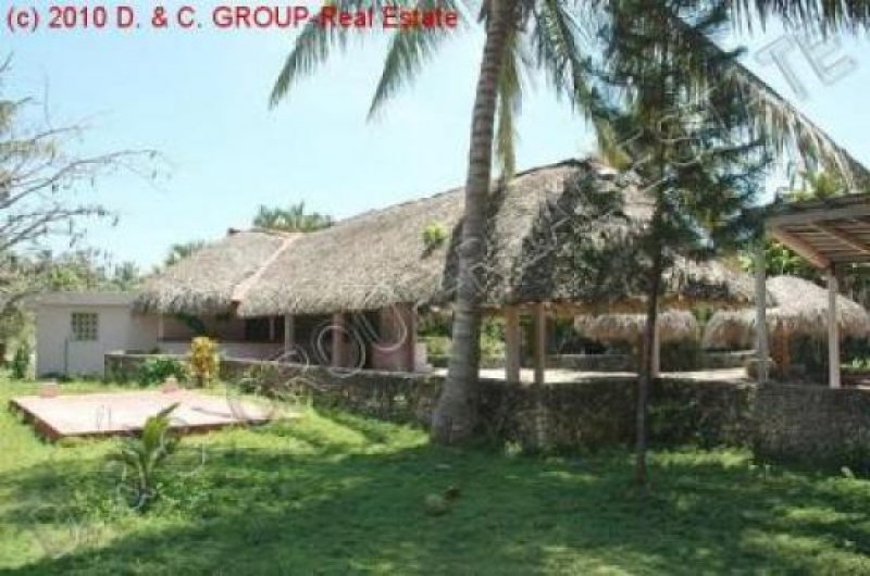 Cabarete Grundstück mit Pool, Bar und kleinem Wohnhaus! Grundstück kaufen