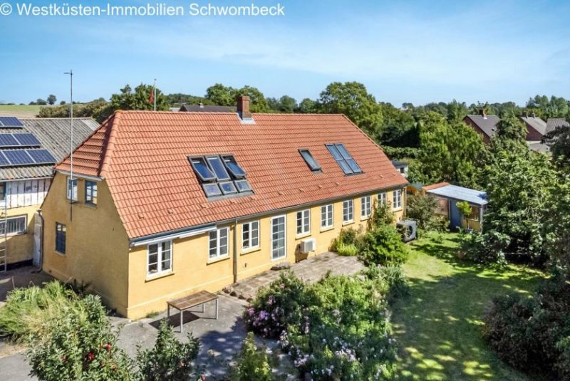 Søby Hübscher Resthof auf der Insel Ærø mit vielen Möglichkeiten und Meerblick! Haus kaufen