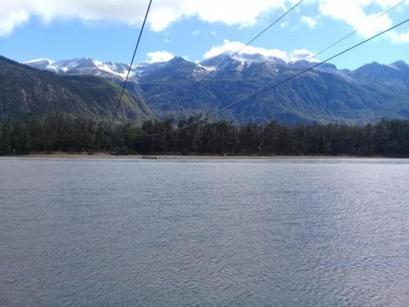 Rio Ibañez Großflächiges Grundstück in der Region Aysén, Patagonien Grundstück kaufen