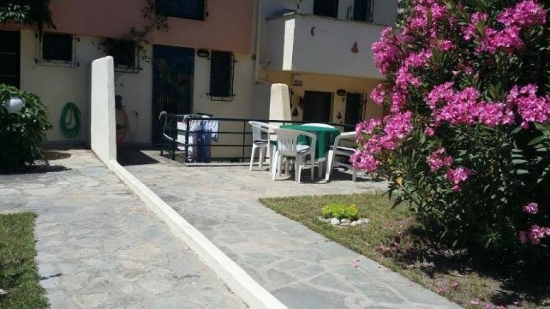 Nea Skioni Chalkidiki Schönes gepflegtes Möbliertes Ferienhaus mit 75 qm auf 3 Etagen in Chalkidike Nea Skioni Haus kaufen