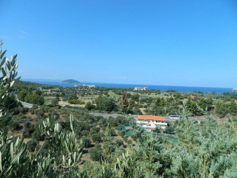 Chalkidike Sithonia Neas Marmaras Vollmöblierte Maisonette mit 120 qm auf 3 Etagen mitten im Grünen in Chalkidike Sithonia Neas Marmaras Haus kaufen