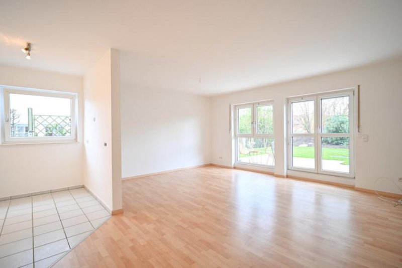 Rodgau DIETZ: Top gepflegte 3 Zi. -Wohnung mit Garten, Terrasse und 2 PKW-STPL! Wohnung kaufen