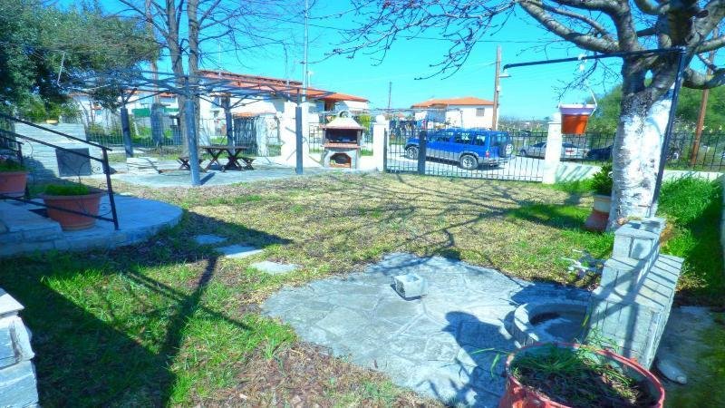 Nea Kallikratia Chalkidiki Möbliertes Ferienhaus von 67 qm in Kallikratia (Nea Kallikratia). Haus kaufen