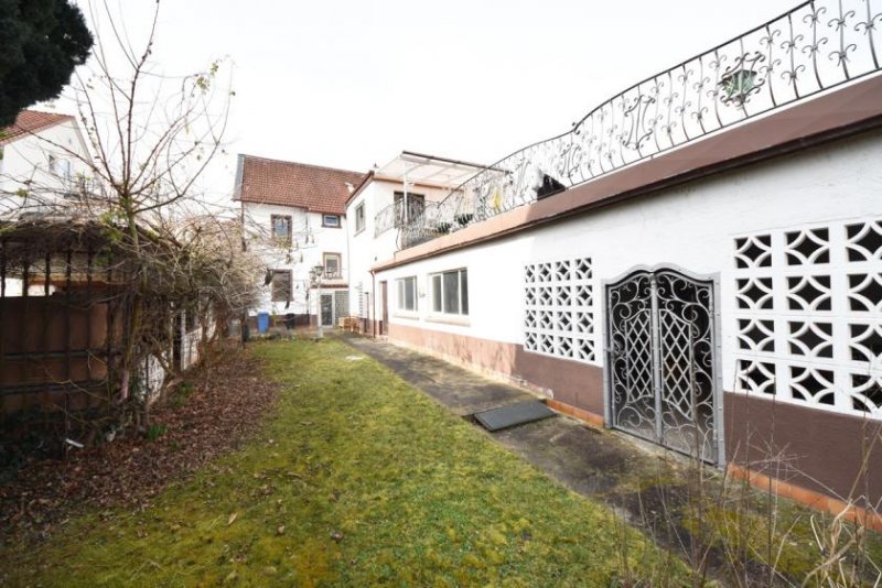 Groß-Zimmern DIETZ: 3-Familienhaus + 50 m² Werkstattraum+Büro im EG auf schönem Gartengrundstück in Groß-Zimmern! Haus kaufen