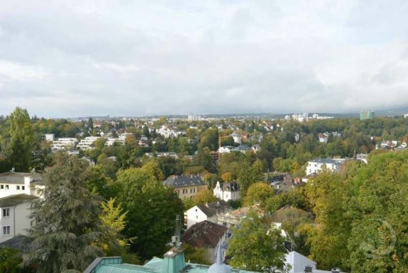 Wiesbaden TRAUMBLICK NEROBERG - Obere Kapellenstrasse - Dachgeschosswohnung in denkmalgeschützter Villa Wohnung kaufen