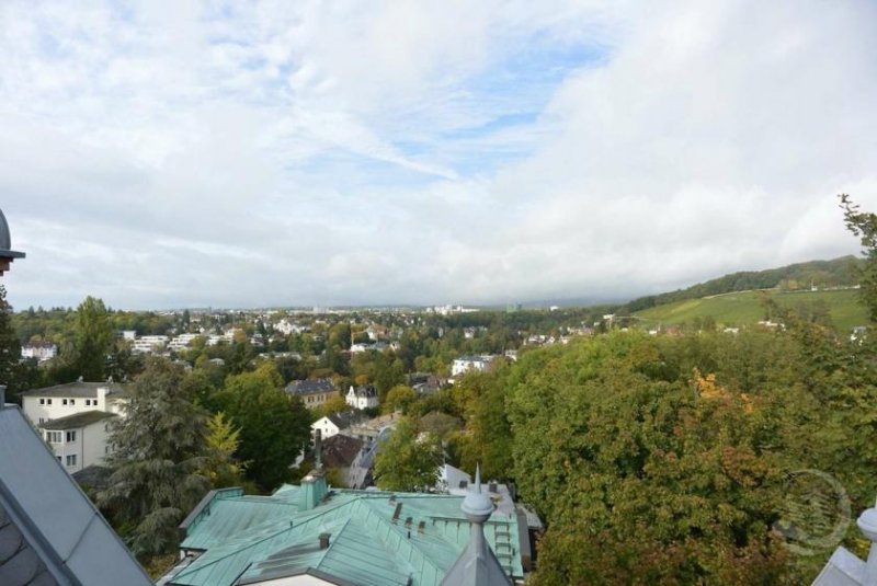 Wiesbaden TRAUMBLICK NEROBERG - Obere Kapellenstrasse - Dachgeschosswohnung in denkmalgeschützter Villa Wohnung kaufen