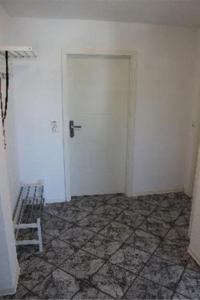 Wiesbaden Moderne 3-Zimmer Dachgeschoss Wohnung in einem gepflegten Mehrparteienhaus in Breckenheim Wohnung kaufen