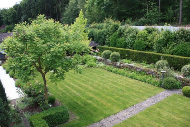 Kelkheim (Taunus) Ein Haus tanzt aus der Reihe Haus kaufen