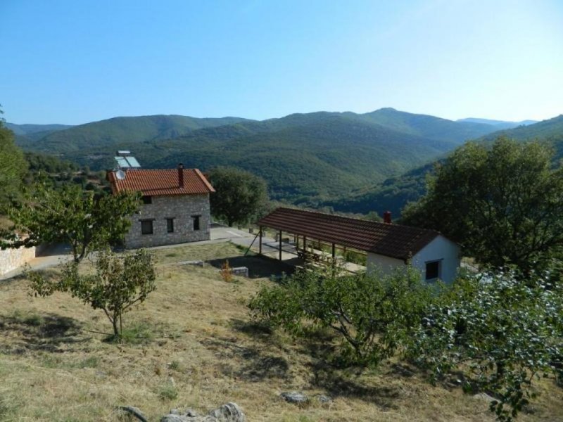 Drama Einmaliger Architektonischer Bauernhof mit 20.000 qm Grundstück und 120 qm Steinhaus in Landkreis Drama Gewerbe kaufen