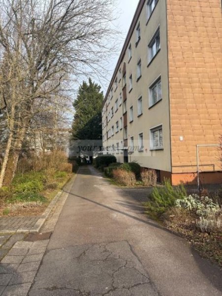 St. Ingbert Lichtdurchflutete und gepflegte Etagenwohnung mit Südbalkon in St. Ingbert/Süd zu verkaufen. Wohnung kaufen