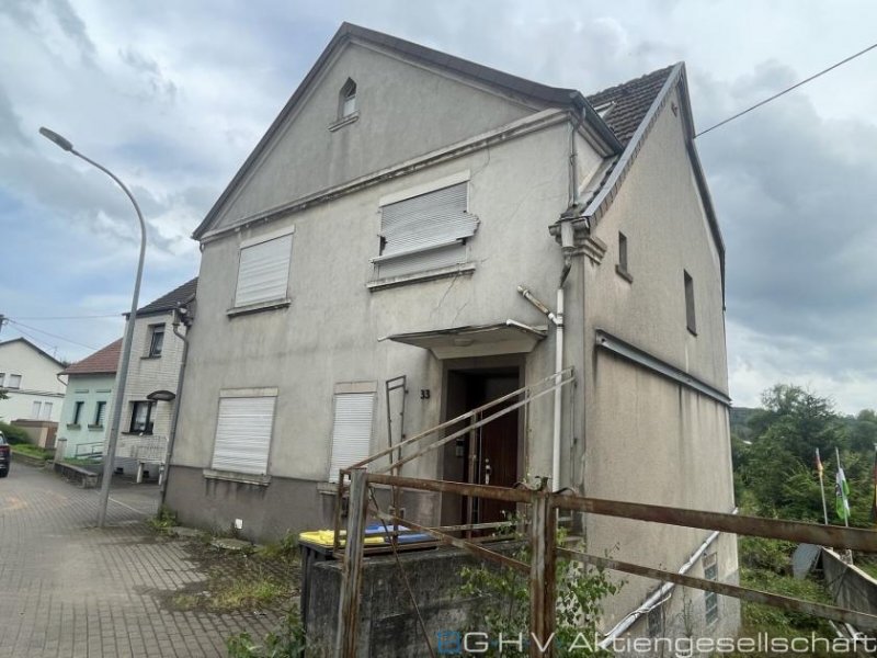 Neunkirchen sanierungsbedürftiges Einfamilienhaus in Wiebelskirchen Haus kaufen