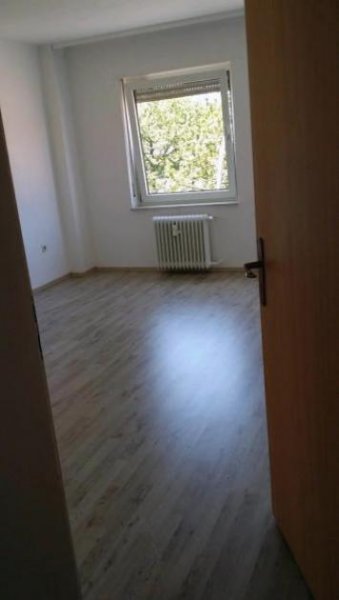 Pirmasens ObjNr:B-19496 - 3 ZKB mit Balknon in Pirmasens Zentrum Wohnung kaufen