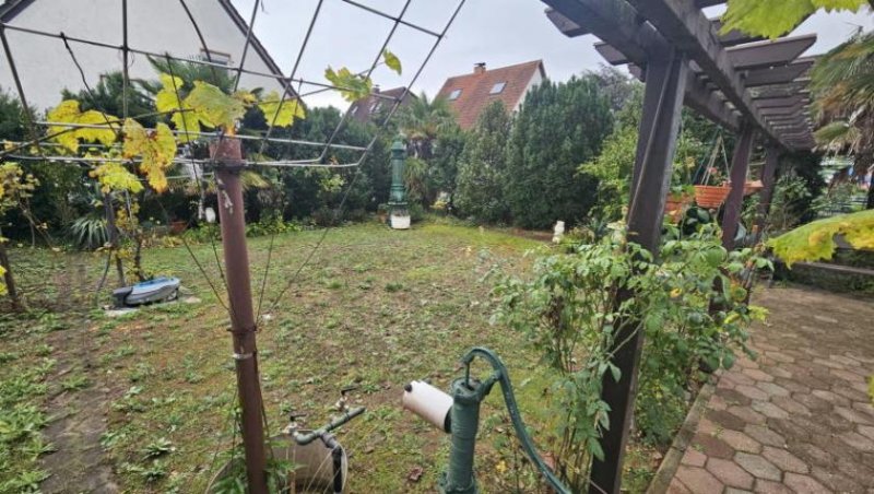 Bobenheim-Roxheim ObjNr:19358 - Sehr gepflegtes, freistehendes EFH mit Garage und Garten in ruhigem Wohngebiet in BOBENHEIM-Roxheim Haus kaufen