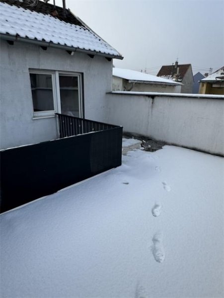 Weisenheim am Sand DIE IDEALE ALTERNATIVE ZUR ETW! EFH MIT HOFBEREICH, GARAGE UND DACHTERRASSE ZU VERKAUFEN! Haus kaufen