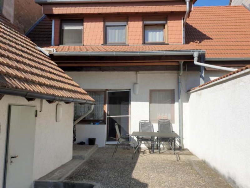 Kirchheimbolanden ObjNr:B-18203 - Klein aber fein - schönes EFH mit Garage, Terrasse und Garten in Kirchheimbolanden Haus kaufen