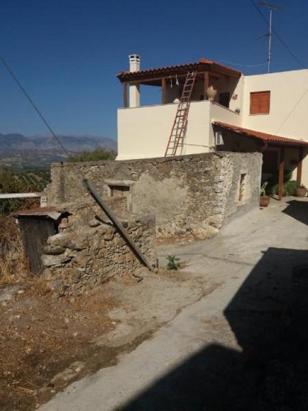 Kouses Kreta Gr-23416 3 Renovierungsbedürftige Einfamilienhäuser auf der Insel Kreta Haus kaufen