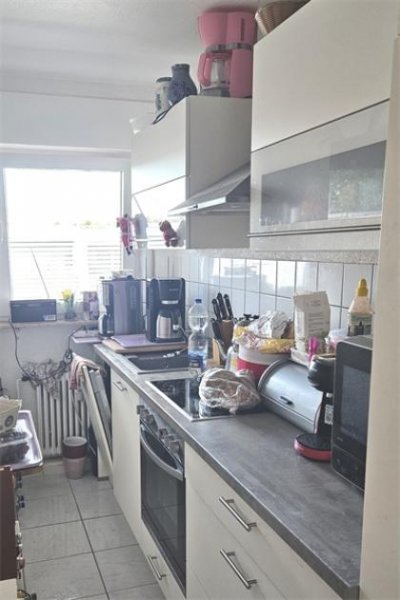 Freiberg am Neckar Schnucklige, 1-Zi.-Whg. mit EBK, Balkon und Stellplatz in Freiberg a.N. zu verkaufen Wohnung kaufen