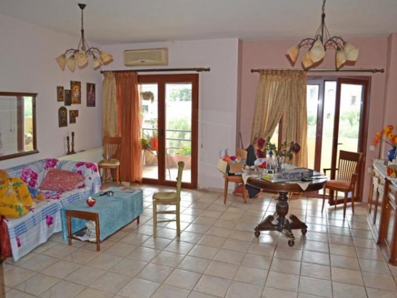 Agios Nikolaos, Lasithi, Kreta Großes Einfamilienhaus, 260 qm, in ruhiger Lage, in der Nähe von Stränden Haus kaufen