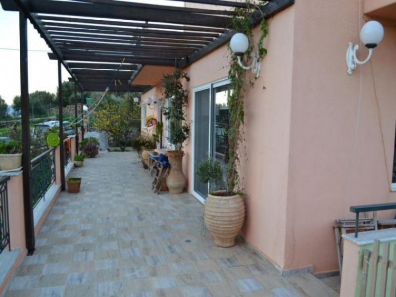 Lenika, Agios Nikolaos, Lasithi, Kreta Großes Grundstück mit 4-Schlafzimmer-Haus plus Gäste-Wohnung, großer Garten Haus kaufen