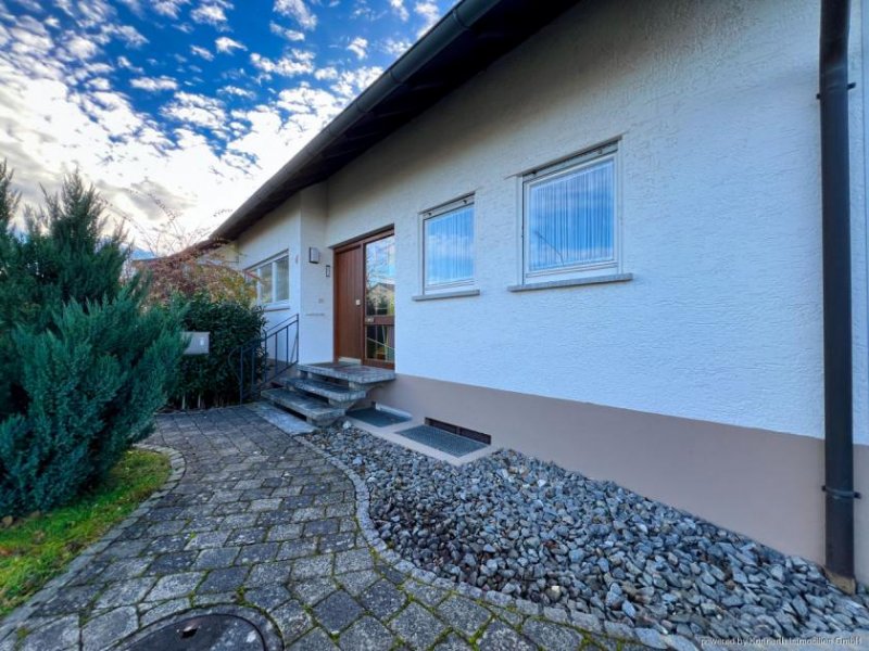 Mössingen Einfamilienhaus mit idyllischem Garten und sonnigem Wintergarten Haus kaufen