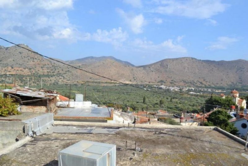 Houmeriakos, Neapolis, Lasithi, Kreta Zweistöckiges Haus mit Terrasse, Garten und schöner Aussicht Haus kaufen