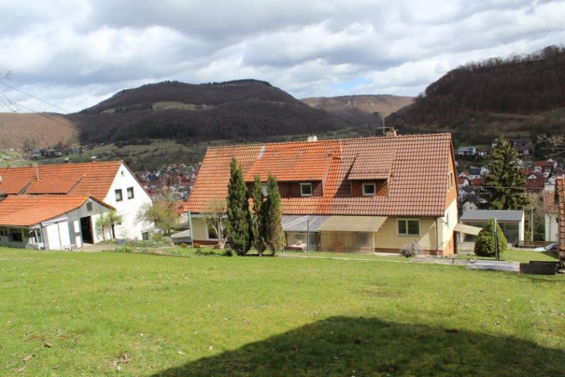 Lichtenstein Reserviert! Doppelhaushälfte mit großem Grundgrundstück in schöner Aussichtslage Haus kaufen