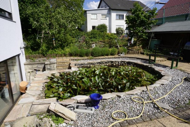 Trochtelfingen Markantes Objekt mit großzügiger Ausstattung inkl. Schwimmbad! Haus, Kauf, Trochtelfingen Haus kaufen