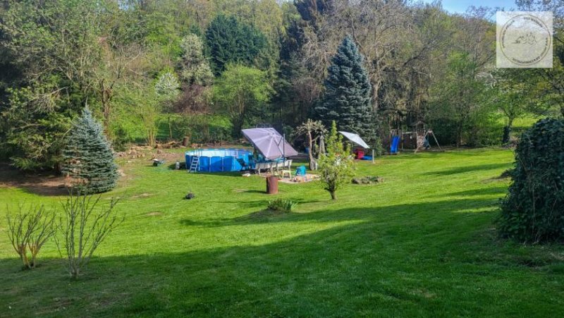 Straubenhardt Schönes 2 Familien Haus mit großem Garten Haus kaufen