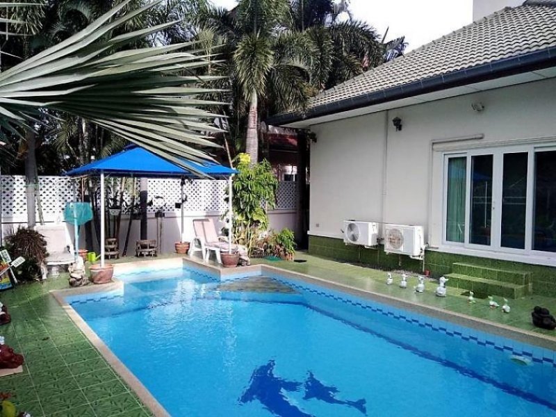 Hua Hin Poolvilla, voll möbliert, 3 Schlafzimmer, 3 Bäder, Hua Hin Nord Haus kaufen