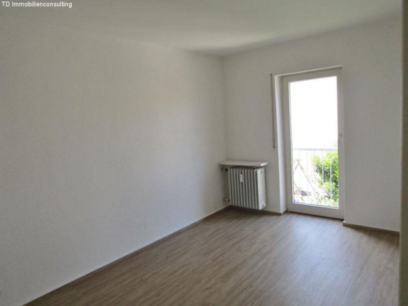 Büsingen am Hochrhein **Sonnige 3 Zimmer ETW, mit Balkon und Garage** Wohnung kaufen